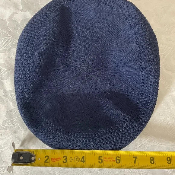 Vintage Kangol Tropic 504 Ventair Flat Cap made in England size Medium Navy Blue - Picture 5 of 8